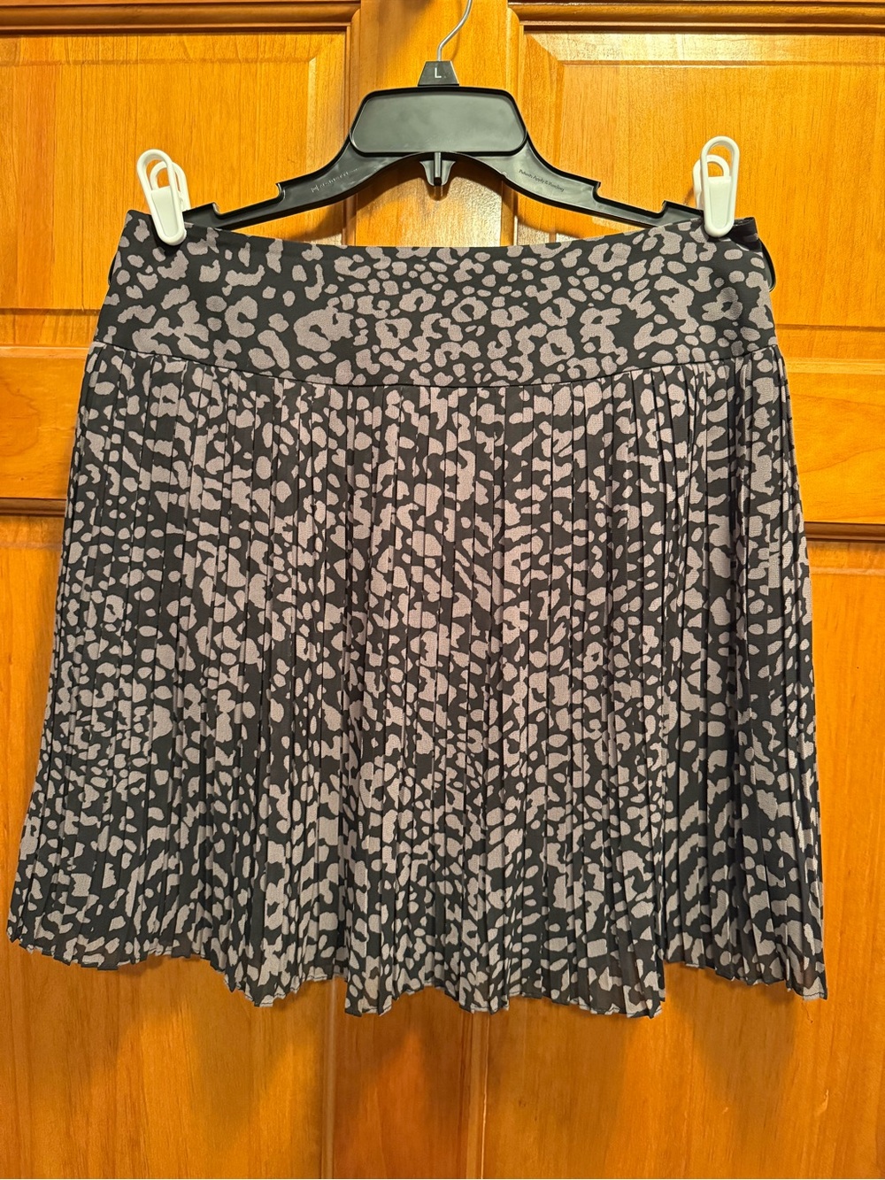 LOFT Black and Gray Pleated Animal Print Skirt